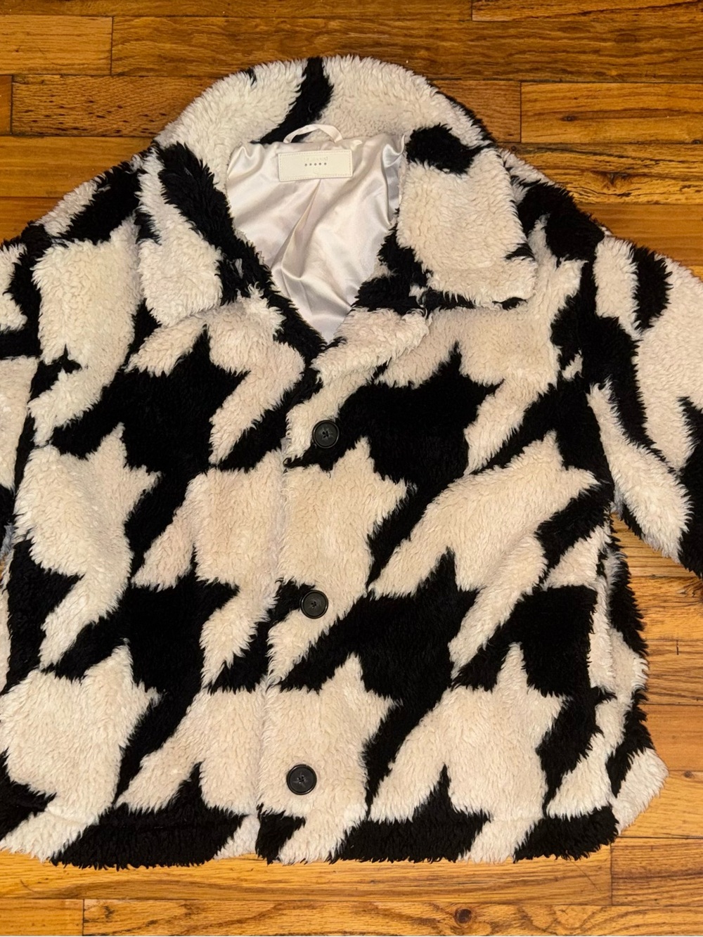 Women’s Black & Cream Faux Shearling Jacket - “Love Birds Houndstooth Coat” - Picture 4 of 10